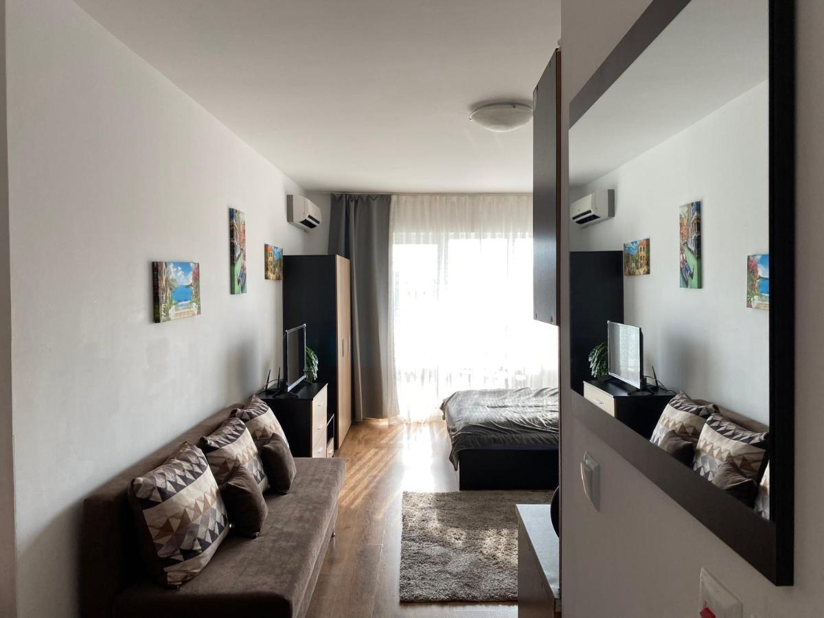 Royal Palm Studio With Seaview Sveti Vlas Exterior foto