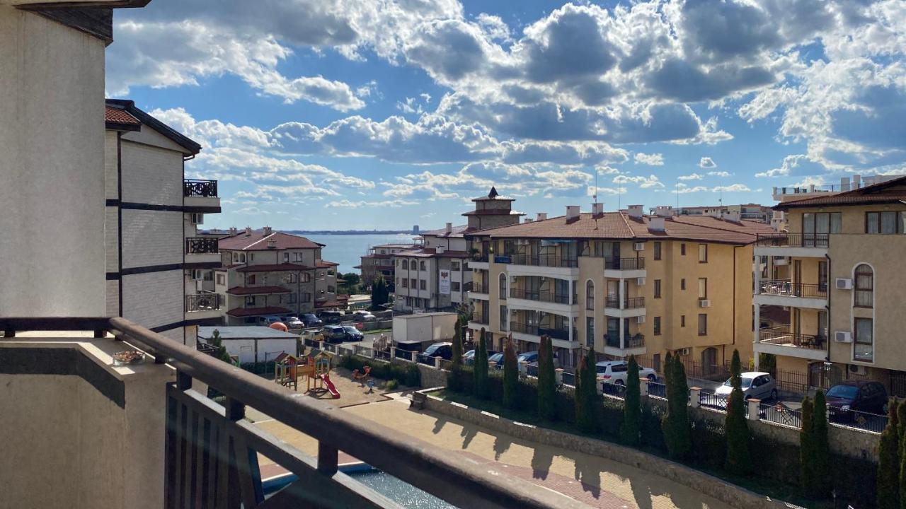 Royal Palm Studio With Seaview Sveti Vlas Exterior foto